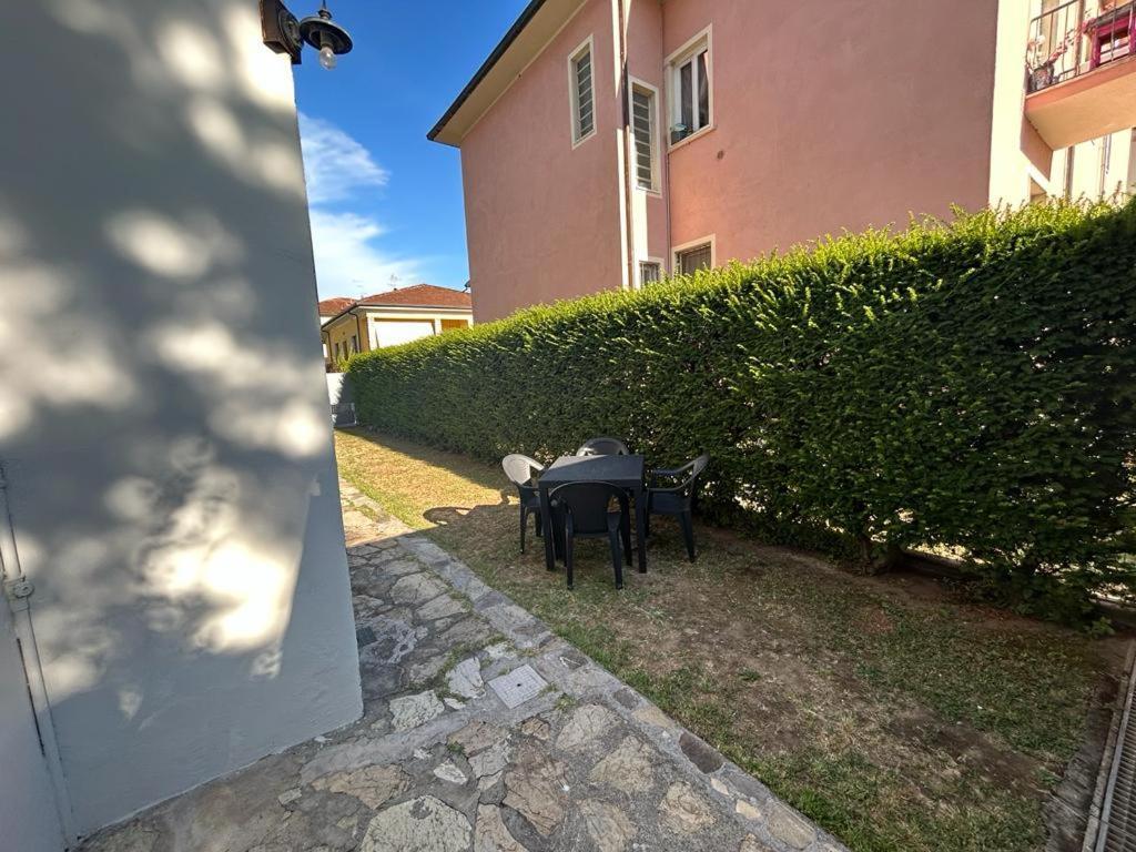 A Quattro Passi Dalle Mura Lucca Buitenkant foto